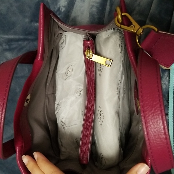 Fossil Satchel Raspberry - Picture 4 of 11